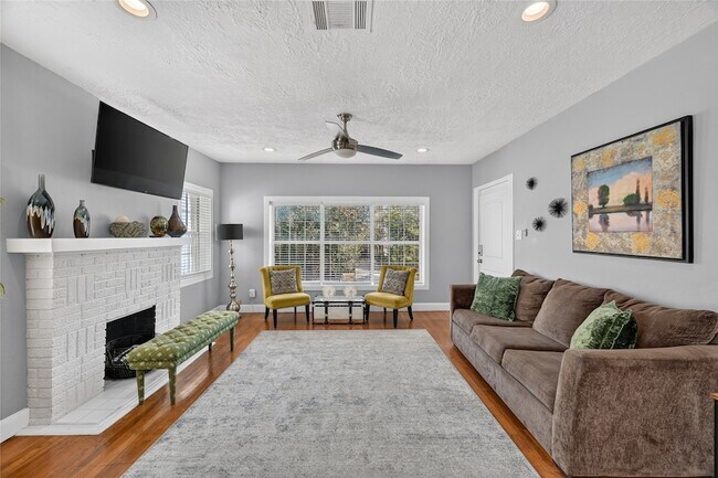 Photo - 1822 Rosedale St Unit A