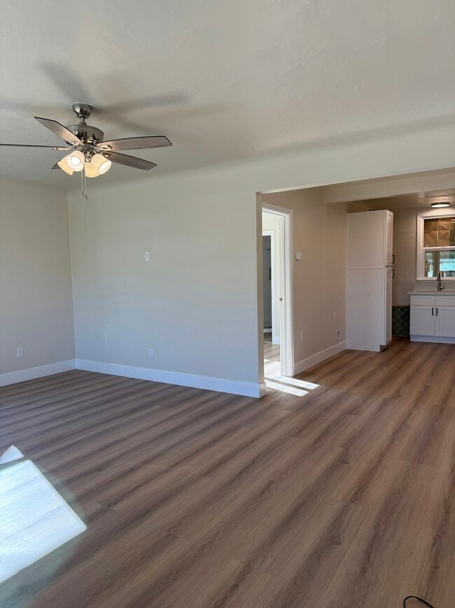 Photo - 261 N Sierra Vista Ave