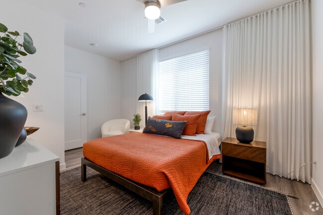 2BR, 2BA - 1,038SF - Second Bedroom