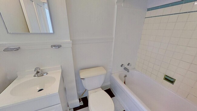 Photo - 8 W Prospect St