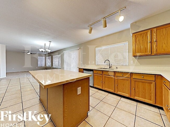 Photo - 7323 E Navarro Ave