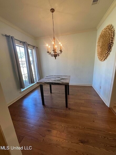 Photo - 101 Cedar Green Cove