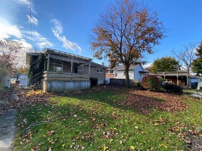 Photo - 78 Massey Crescent