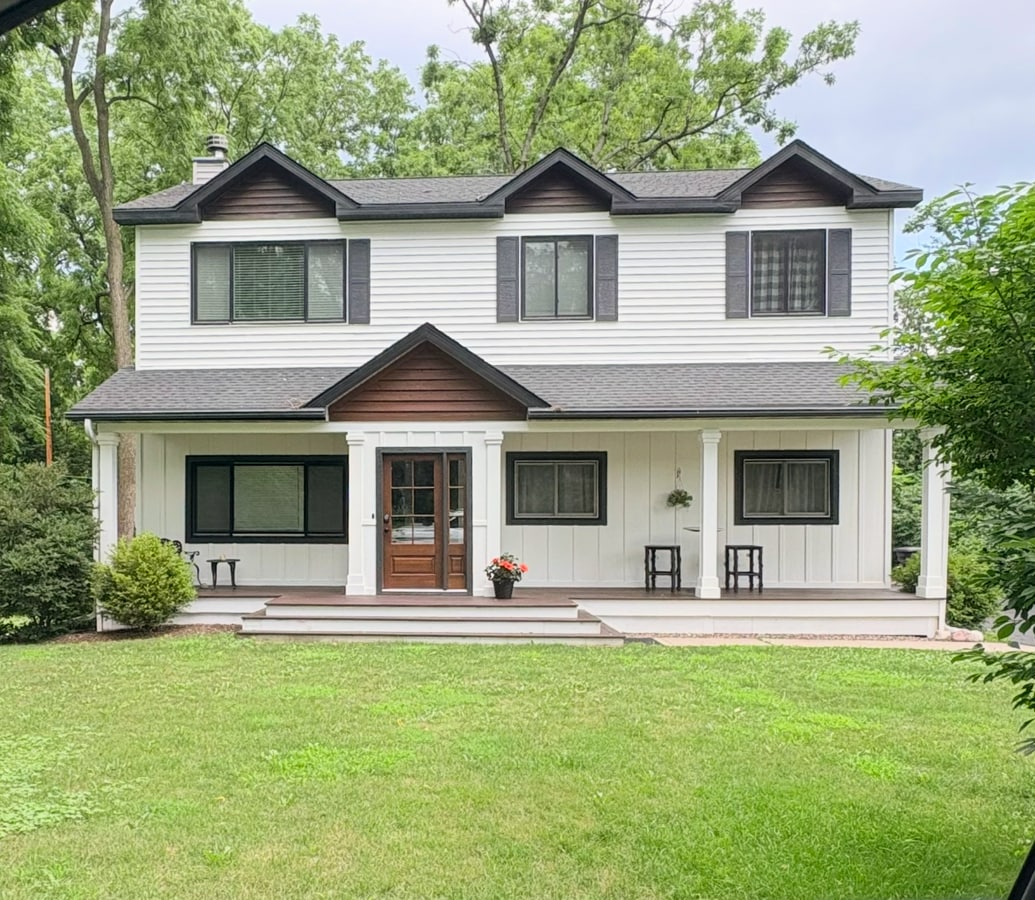 Exterior with full front porch - N2436 Shore View Dr