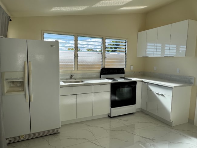 Photo - 1676 Hoonipo St