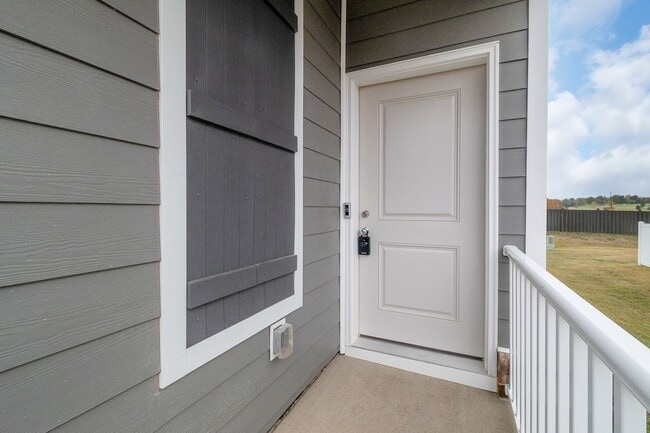 Photo - Brand New End-Unit Home in the Desirable R...