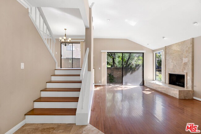 21820 Marylee St Unit 225