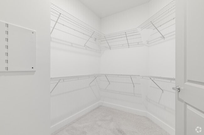 1BR, 1BA - 748SF A3 the Cordelia 2250-310