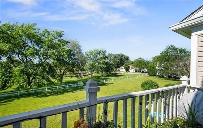 Photo - 1796 Vermont Dr