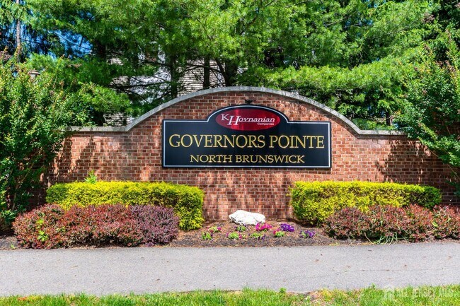 465 Northam Dr