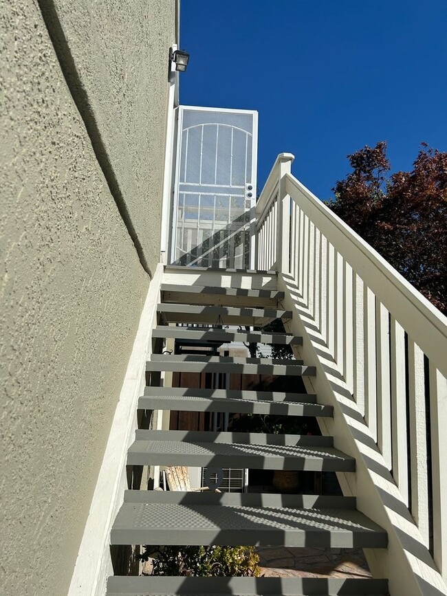 Photo - GREENVALLEY LOCATION