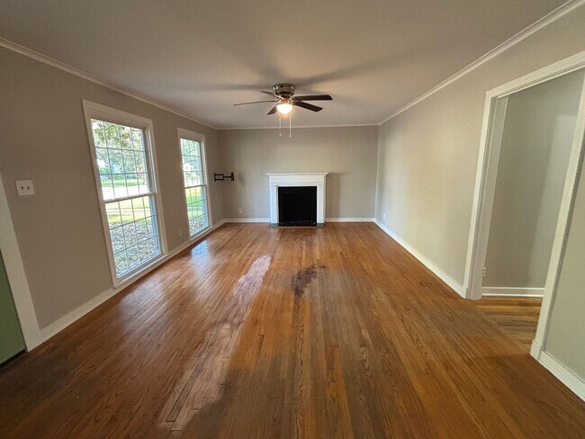 Photo - Charming Broadmoor Home