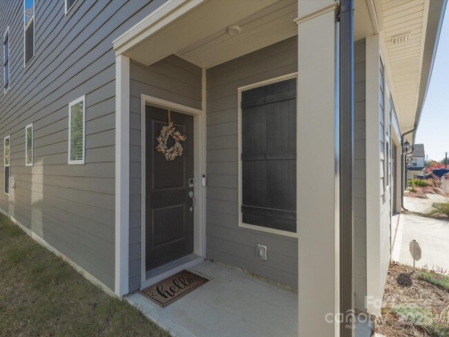 Photo - 13124 Rover St