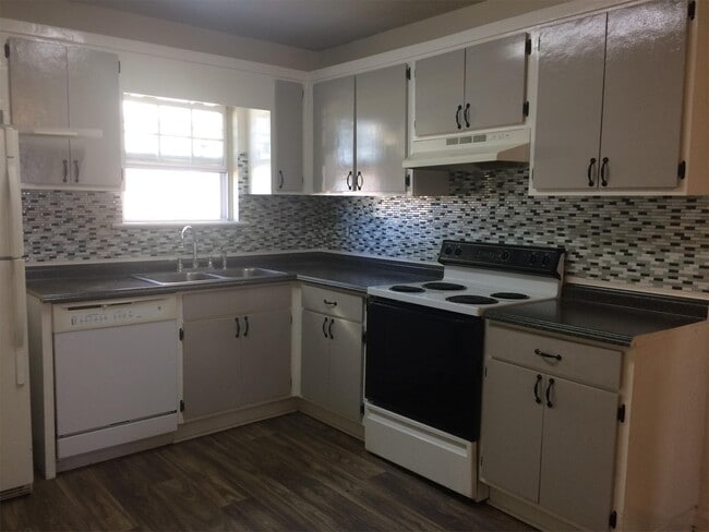 Photo - Cumberland Court