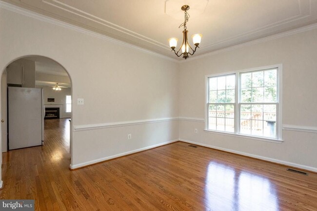 Photo - 19 Pebble Pl
