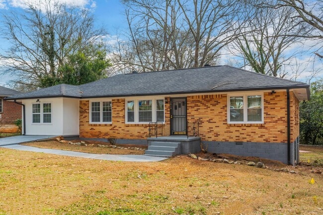 Building Photo - WELCOME HOME!