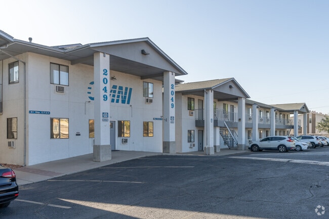Leasing Office