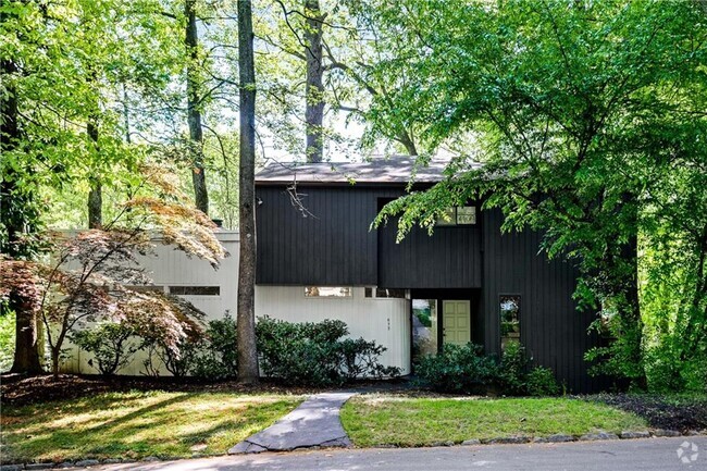 Building Photo - 675 Mountain Dr NE Rental