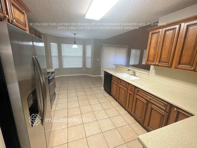 Photo - 7126 Yardley Way