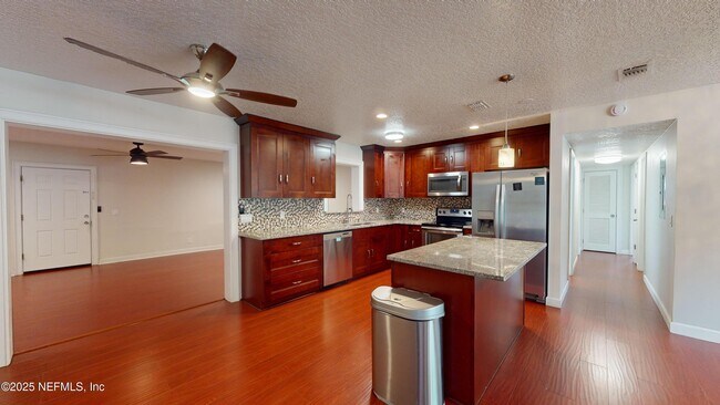 Photo - 11671 Shellfish Dr House