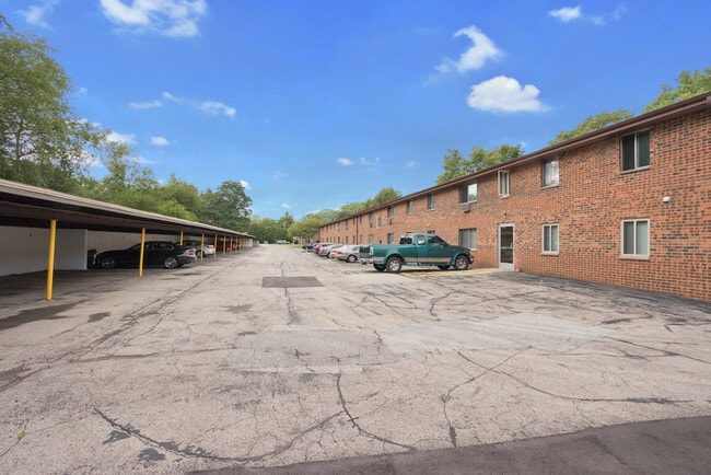 Charles Apts Green Bay, LLC