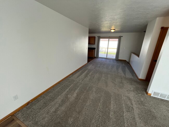 Photo - 1195 Cranberry Ct