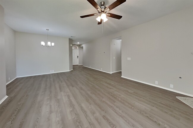 Photo - 6715 Atasca S Ct