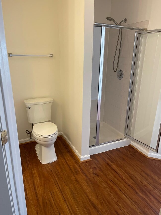 Photo - 5610 Avonshire Pl Unit #C