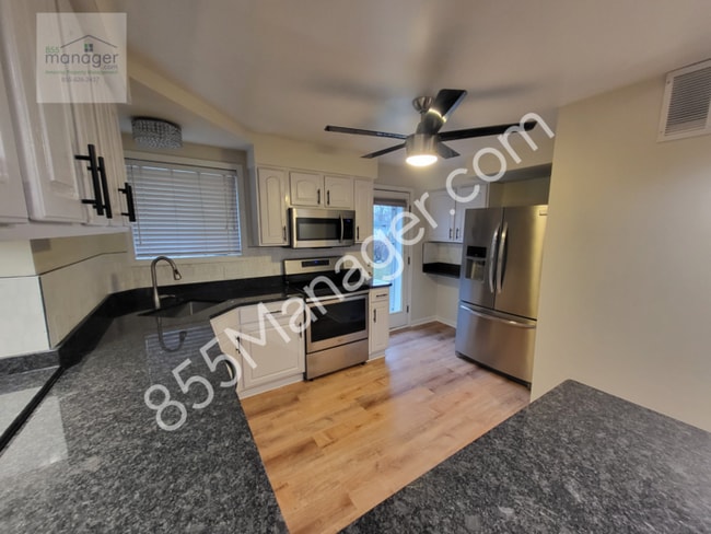 Photo - REDUCED RENT Exceptional Rental Opportunity: Explore Comfort and Convenience in Waterford, MI!