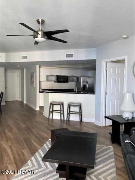 Photo - 231 Riverside Dr Unidad 1706-1