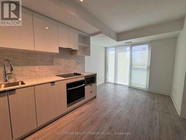 Photo - 252 Church St Unité 2612