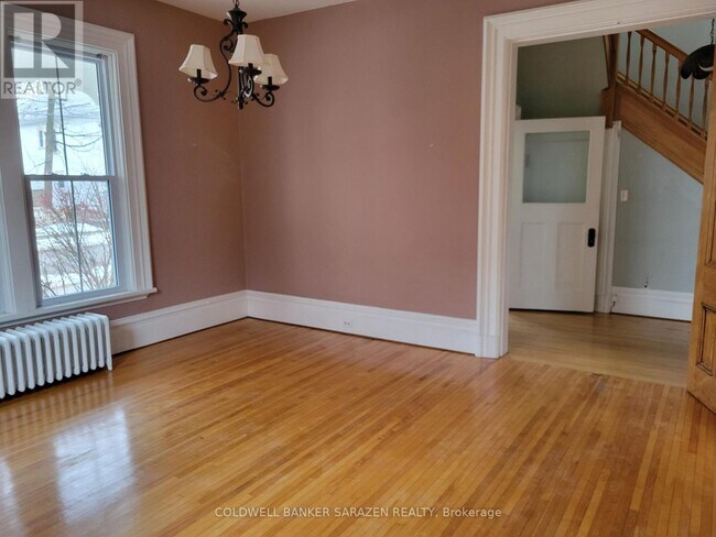 Photo - 5 D'Arcy St Unité 1