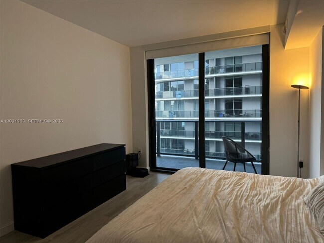Photo - 45 SW 9th St Unit 3107