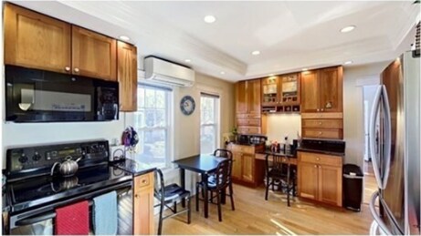 Photo - 125 Westbourne Ter Unit 1