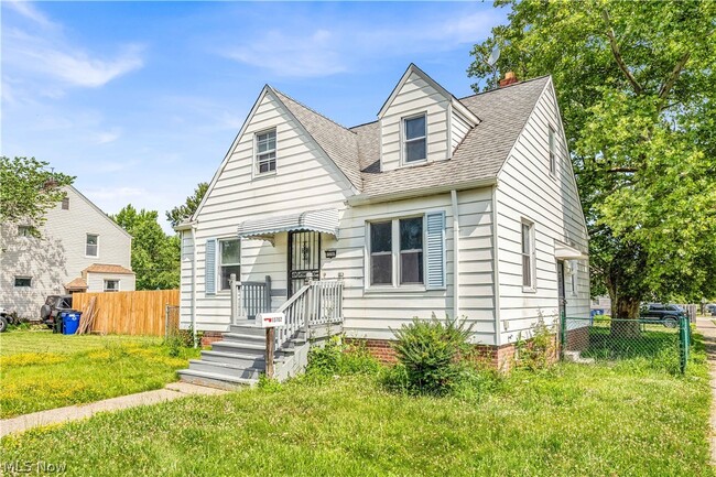 Photo - 13702 Wainstead Ave