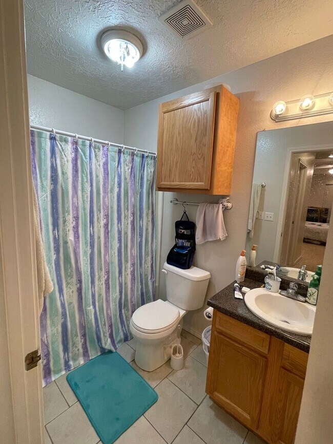 Photo - 1717 M.L.K. Jr Blvd Unit B