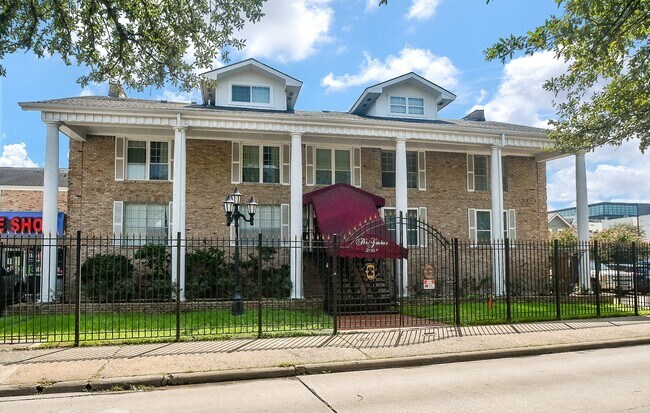 Building Photo - 2507 Montrose Blvd Unit 7 Rental