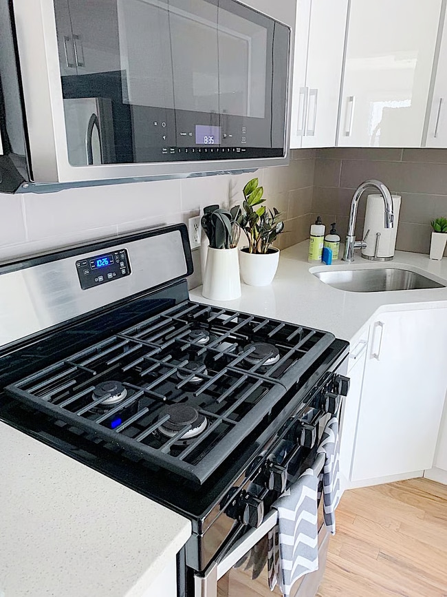 Photo - 603 Knickerbocker Ave