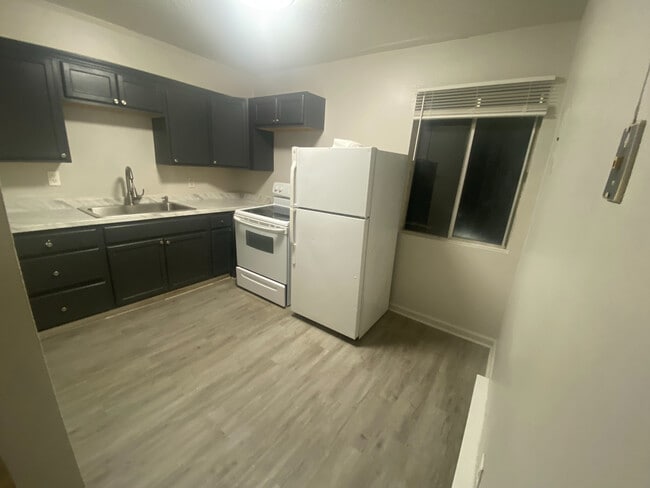 Photo - Room in Condo on Alamance Church Rd