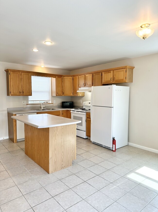 Photo - 1001 Bloom Rd Unit 103