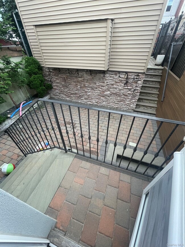 Photo - 61-60 56th St Unit 1