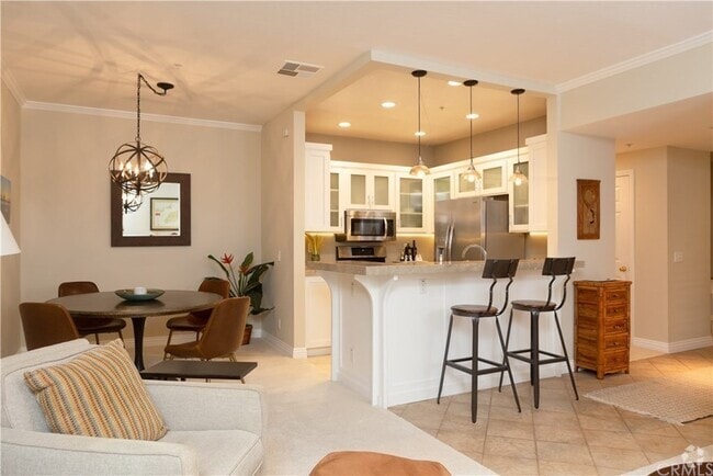 Building Photo - 16912 Sims Ln Unit 207 Rental
