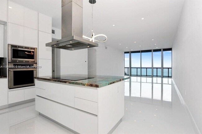 Photo - 6799 Collins Ave Unit 404