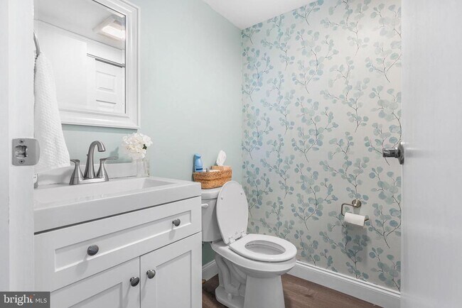 Photo - 506 Bunker Hill Rd