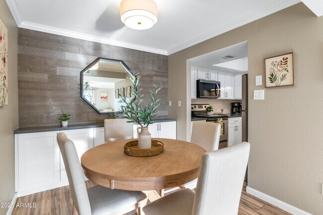 8260 E Arabian Trail Unit 275