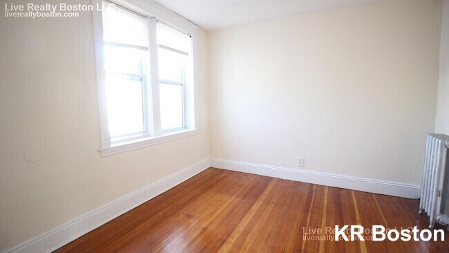 Photo - 518 Cambridge St Unit 8