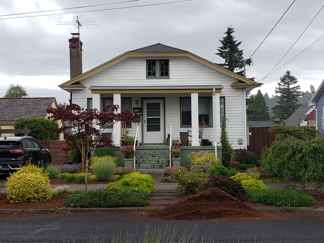 Building Photo - 3628 NE 78th Ave Unit House