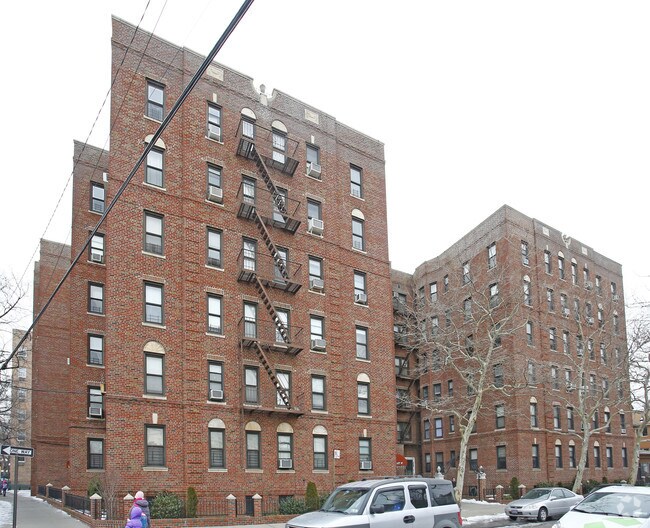 Photo - 2245 E 19th St Apartments