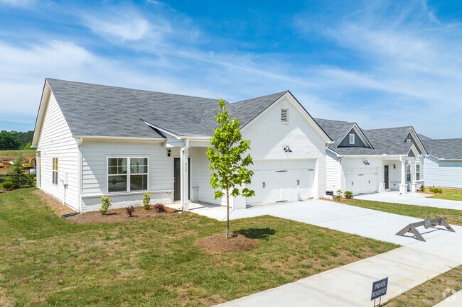 Building Photo - North Pointe