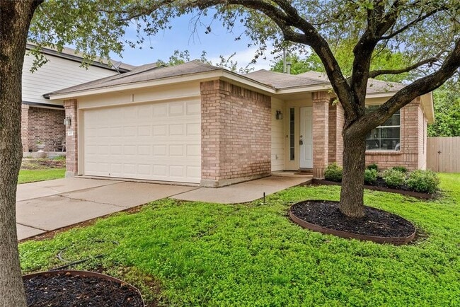 Building Photo - 437 Sweet Leaf Ln